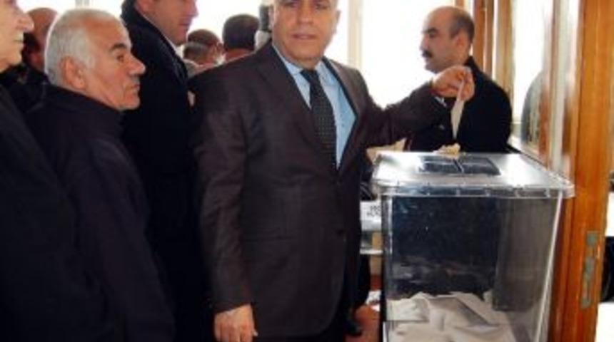 Salman 4. D&ouml;neme &lsquo;merhaba&rsquo; Dedi