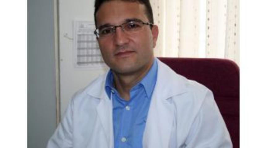 Opr. Dr. &Ccedil;ift&ccedil;i: Bel Ve Boyun Fıtığı Tedavi Edilmezse Fel&ccedil; Oluşabiliyor