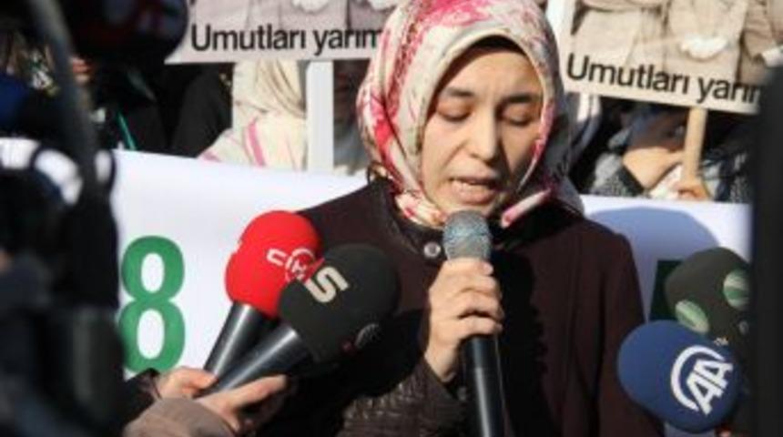 "Sarhoş Polis M&uuml;d&uuml;rleri Bizi Joplatıp, Tekmeliyordu"