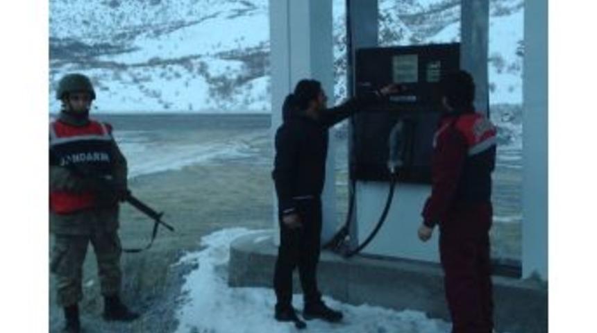 Jandarma, 1 Yıllık Ka&ccedil;ak&ccedil;ılık Bilan&ccedil;osunu A&ccedil;ıkladı