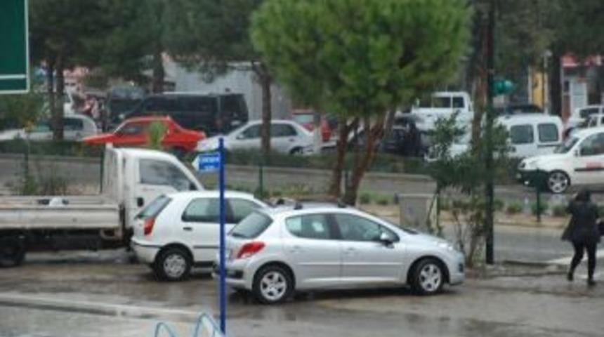 Didim Yeni Yıla Yağışlı Başladı