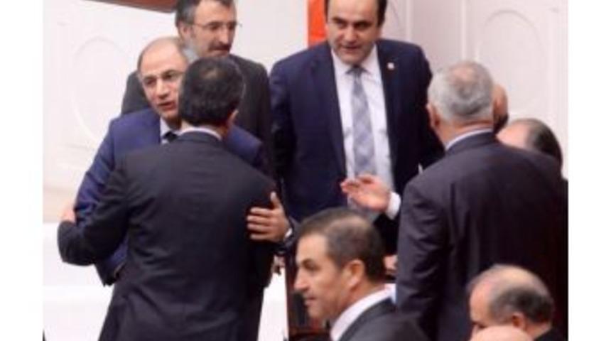 İ&ccedil;işleri Bakanı Efkan Ala Genel Kurul&rsquo;da Yemin Etti