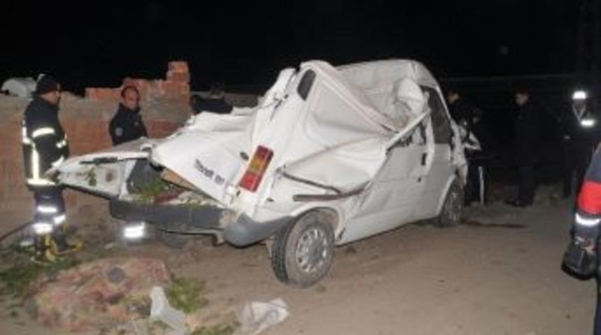 Turgutlu&rsquo;da &Ouml;l&uuml;ml&uuml; Kaza Kameraya Yansıdı