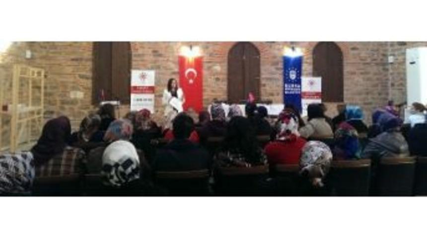 Kadınlara &lsquo;aile İ&ccedil;i İletişim&rsquo; Semineri