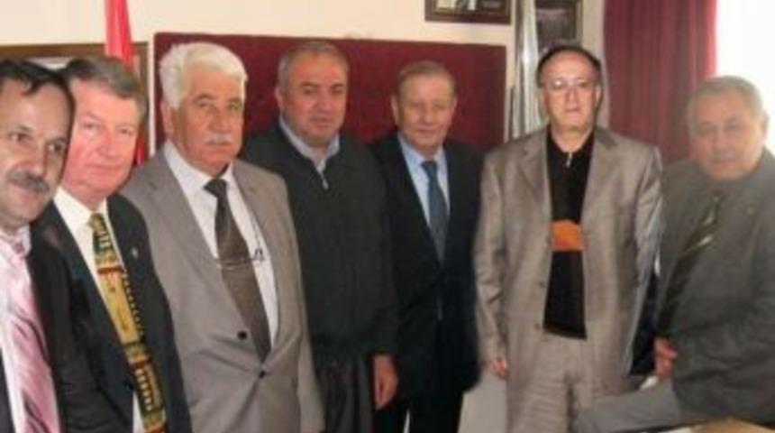 Edremit&rsquo;te Esnaf Odaları&rsquo;nda Se&ccedil;im Heyecanı