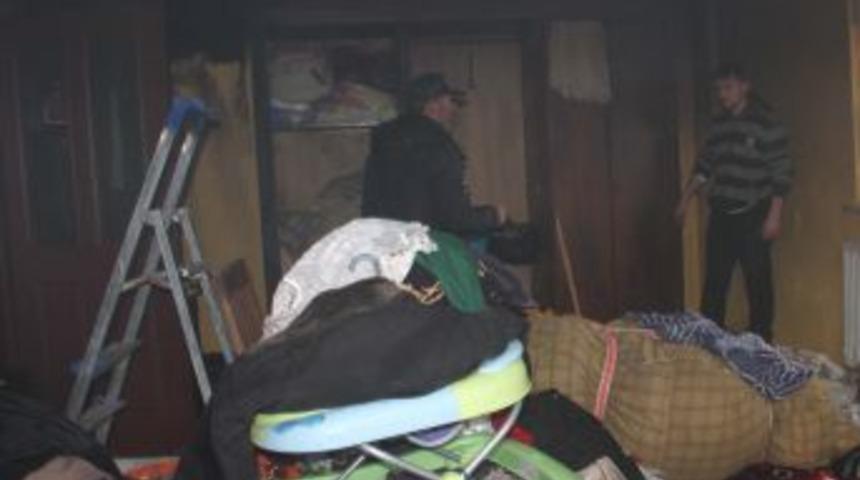 Torununu Yanan Evde Zannedince Sinir Krizi Ge&ccedil;irdi