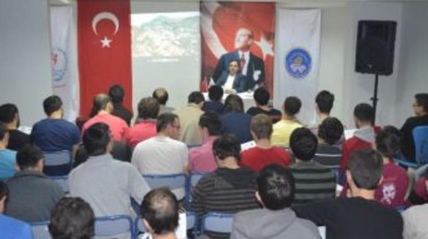 Bolu Tso Başkanı &Ouml;ğrenci Yurtlarında Ticareti Anlatıyor