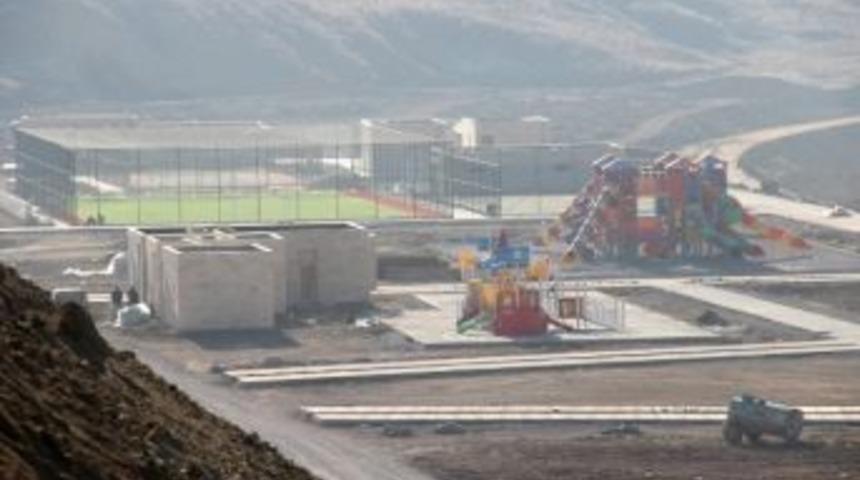 Recep Tayyip Erdoğan Parkın Yapımı S&uuml;r&uuml;yor