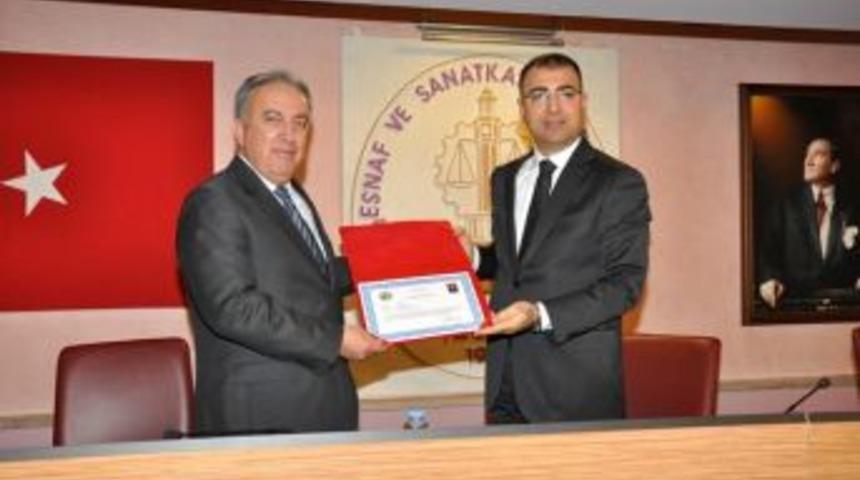 İZKA Genel Sekreteri Can G&ouml;revini Devretti