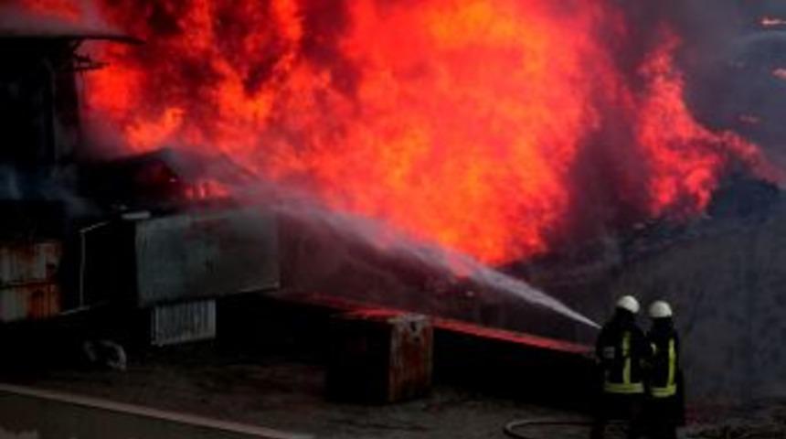 Denizli Belediyesi Itfaiyesi Bir Yılda 1375 Yangına M&uuml;dahale Etti