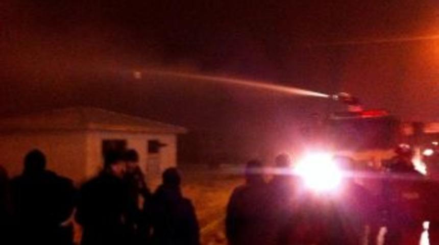 Erzurum&rsquo;da Karşıt G&ouml;r&uuml;şl&uuml; &Ouml;ğrenciler Arasında Kavga