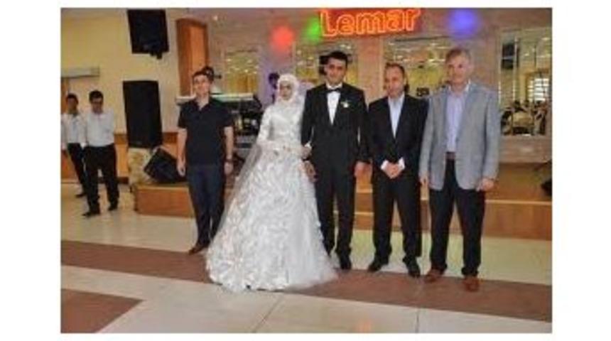 1 Yılda 313 &Ccedil;ift Boşandı