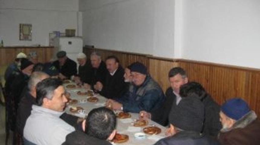 Başkan Doğan Kadık&ouml;y Mahallesi'nde Vatandaşlarla Biraraya Geldi