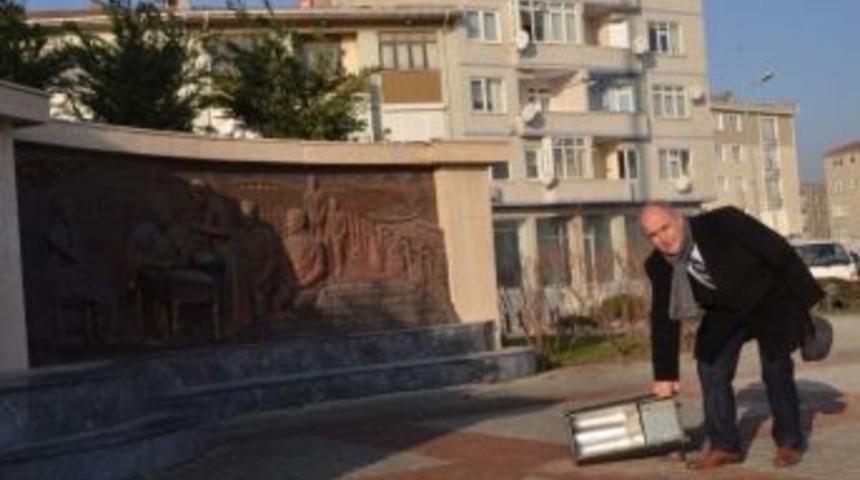 Başkan Akg&uuml;n'den Şehir Magandalarına Tepki