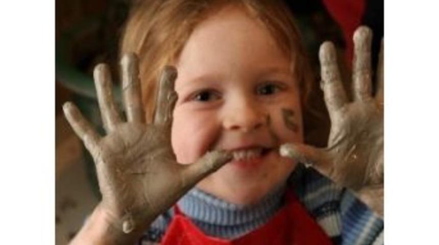 "her &Ccedil;ocuk Bir Sanat&ccedil;ıdır"