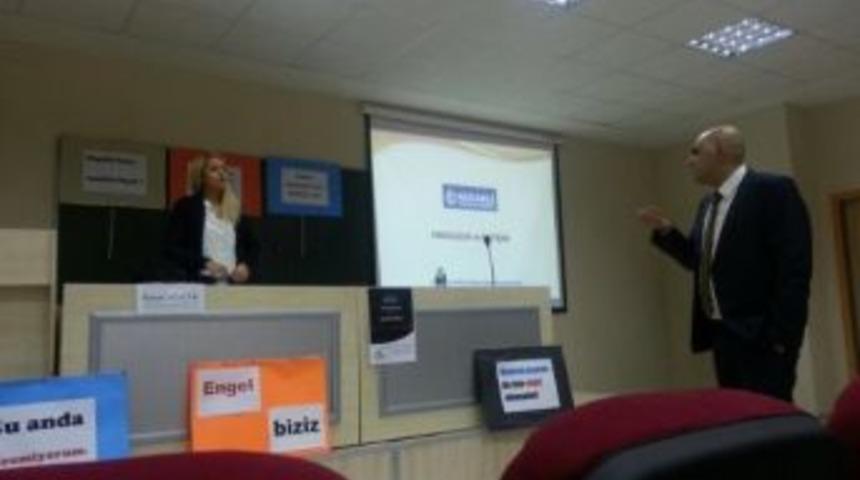 Kocaeli B&uuml;y&uuml;kşehir Belediyesi'nden "engellilerle İletişim" Semineri