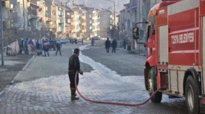 Tosya Belediyesi Doğalgaz Hattı Yol Arızalarını Tamamladı