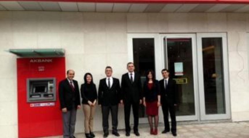 Akbank, Sivas&rsquo;ta 5'inci Şubesini A&ccedil;tı