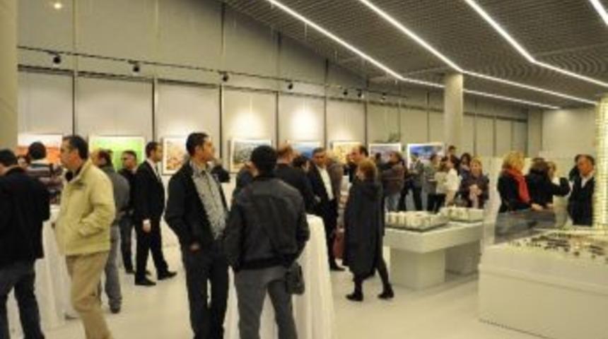 Sanatseverlerden One Tower&rsquo;a B&uuml;y&uuml;k İlgi