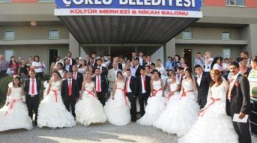 Nikah'ta Rekor Kırdı