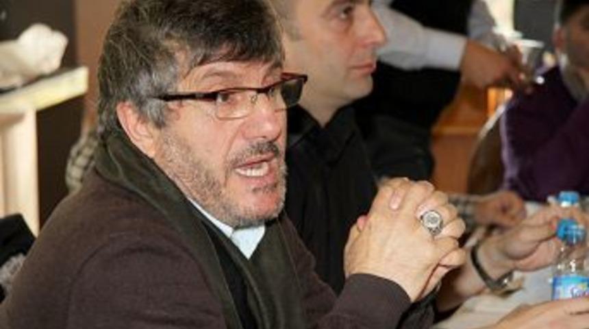 Trabzonspor Teknik Direkt&ouml;r&uuml; Ak&ccedil;ay, Basın Mensupları Ile Sohbet Etti