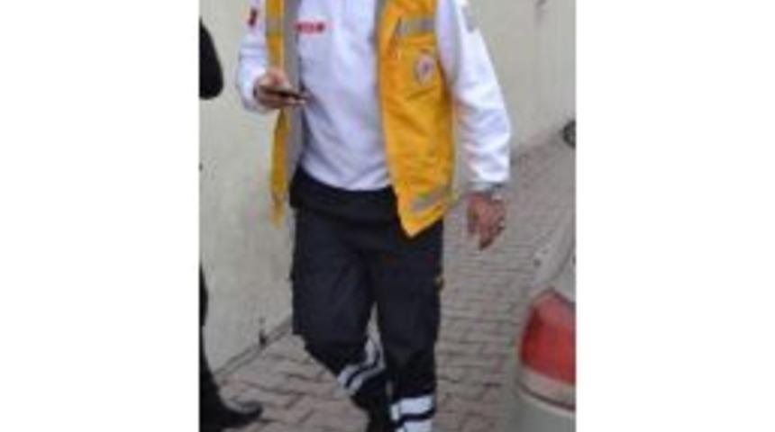 Acil Servis Görevlilerine 'öğretmen Dayağı' İddiası