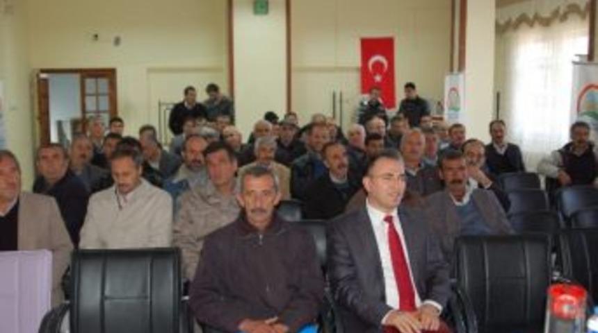 G&ouml;lbaşı&rsquo;nda Ekonomik Yatırımlar Bilgi Toplantısı D&uuml;zenlendi