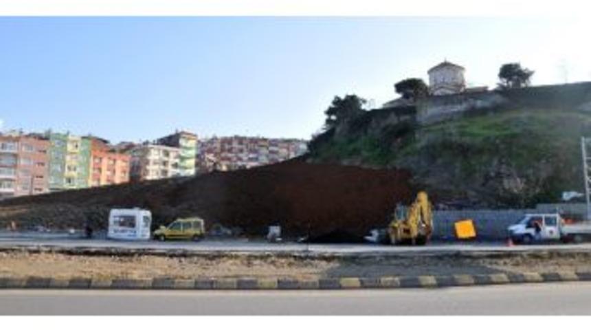 Ayasofya M&uuml;zesi'nin &Ccedil;evresi G&uuml;zel Bir G&ouml;r&uuml;n&uuml;me Kavuşturuluyor