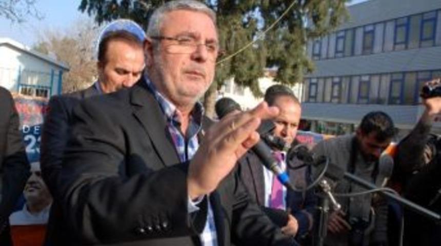 Kahta&rsquo;da "başbakana Destek" Mitingi D&uuml;zenlendi