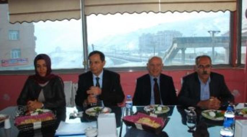 Bdp'den Aday Tanıtım Toplantısı