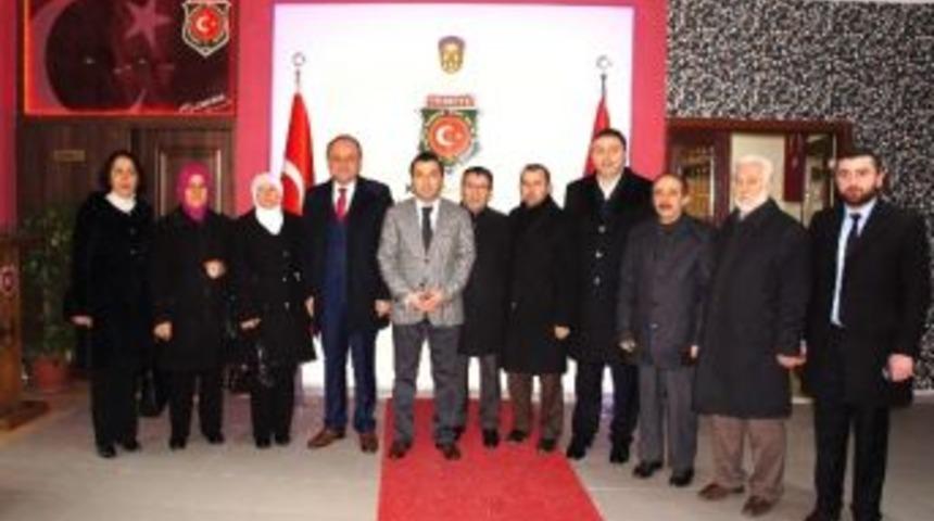 Ak Parti Belediye Başkan Adayı Tahsin Babaş;