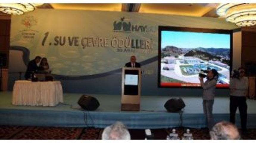 Kastamonu Belediyesi&rsquo;ne &Ccedil;evreci &Ouml;d&uuml;l&uuml; Verildi