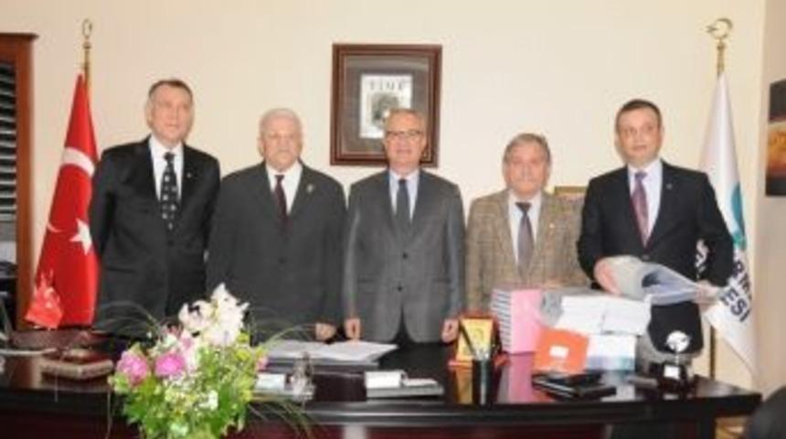 T&uuml;rk Hava Kurumu'ndan Başkan Pekel'e Ziyaret