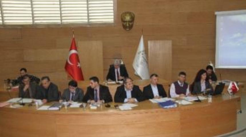 Akhisar Belediye Meclisi 2014 Yılı'nı Planladı