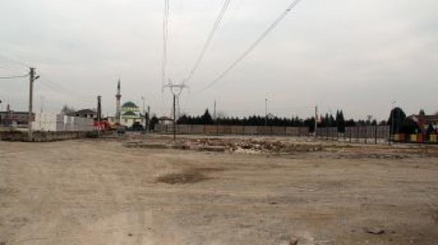 Eski TIR Ve Kamyon Garajı Park Oluyor
