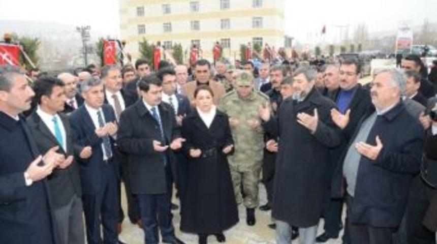 Darende&rsquo;de &Ccedil;ift&ccedil;ilere Tarımsal Ara&ccedil; Desteği