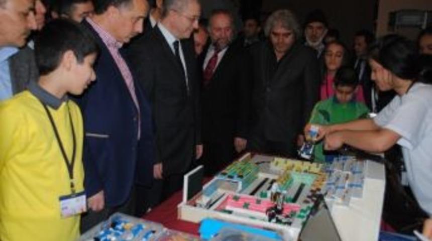 K&uuml;&ccedil;&uuml;k Mucitlerin B&uuml;y&uuml;k Yeteneği