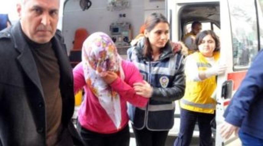 Kızını &Ouml;ld&uuml;ren Anne Sabaha Kadar Nezarette Ağladı