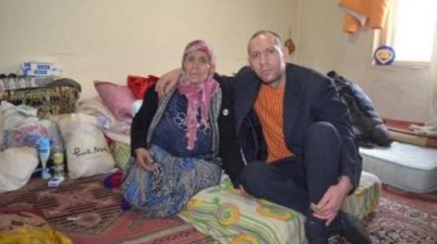 Anne Ve Oğlunun Yaşam M&uuml;cadelesi Y&uuml;rek Burkuyor