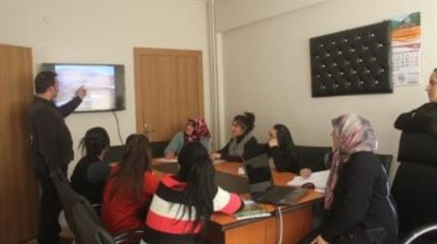 Orman İşletme M&uuml;d&uuml;rl&uuml;ğ&uuml;&rsquo;nden Ty&ccedil;p Elemanlarına Eğitim