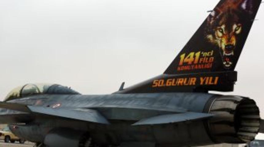 Savaş Pilotlarını Yetiştiren 141.Filo, 50. Yılına 'kurt' Desenli F-16&rsquo;yla Girdi