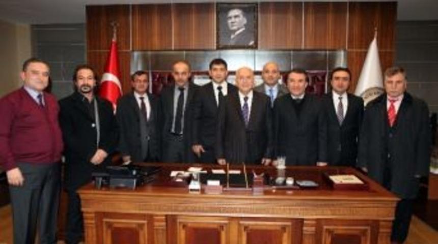 Şerefliko&ccedil;hisarlılar Derneği'nden Yaşar&rsquo;a Ziyaret