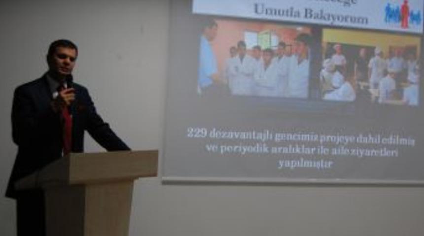 Bitlis Emniyeti 'G&ouml;n&uuml;l K&ouml;pr&uuml;s&uuml;' Projesini Başlattı