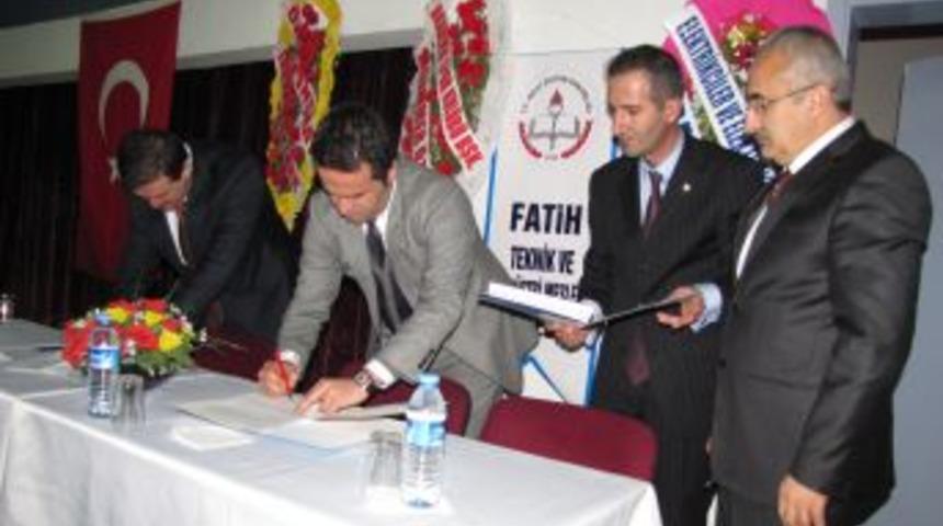 Mesleki Eğitim Erzincan&rsquo;ın Girişimcileri Ile Buluşuyor Projesi Hayata Ge&ccedil;irildi