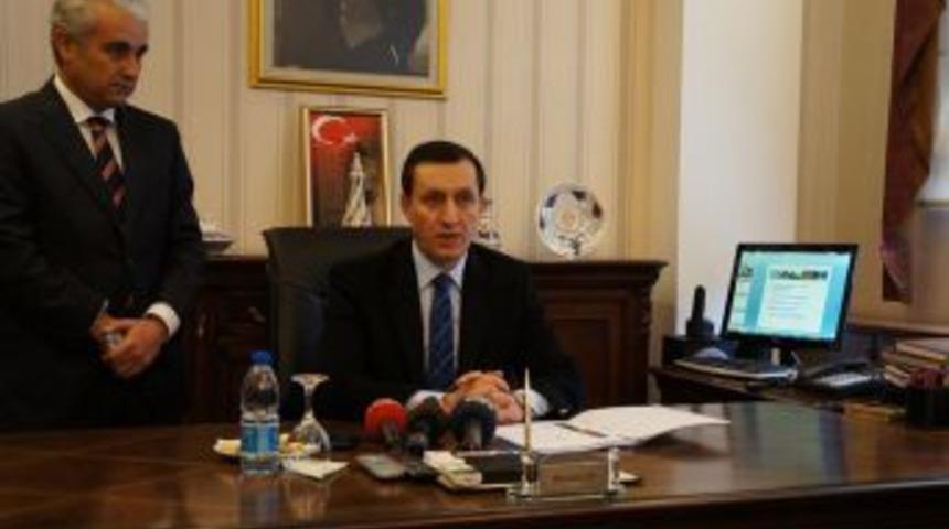 Başbakan Yardımcısı İşler, Ilk Resmi Ziyaretini Memleketi Kızılcahamam&rsquo;a Yaptı