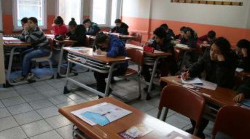 Trabzon'da 'İlk Adım' Sınavına Yoğun Ilgi
