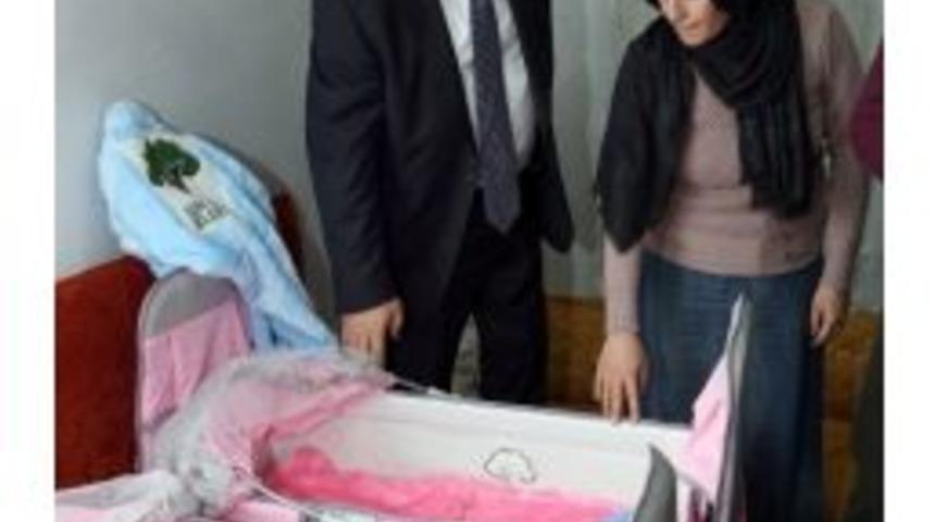 Başkan Fadıloğlu&rsquo;ndan D&ouml;rd&uuml;z Bebeklere Ziyaret