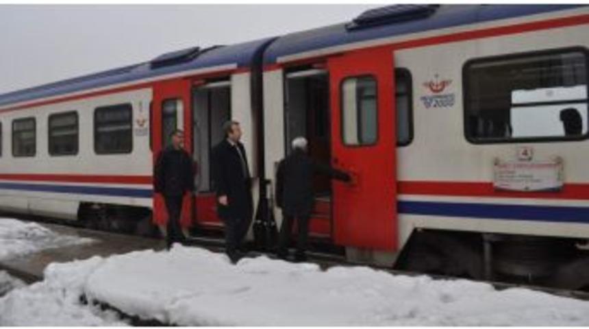 Siirt-Diyarbakır Demiryolu Hattının Bakımı Tamamlandı