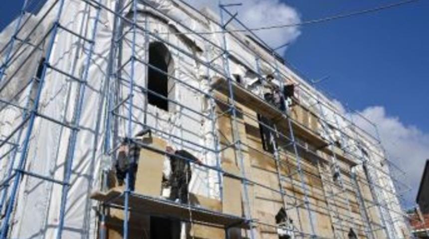 Bin Kişilik Cami Yardım Bekliyor