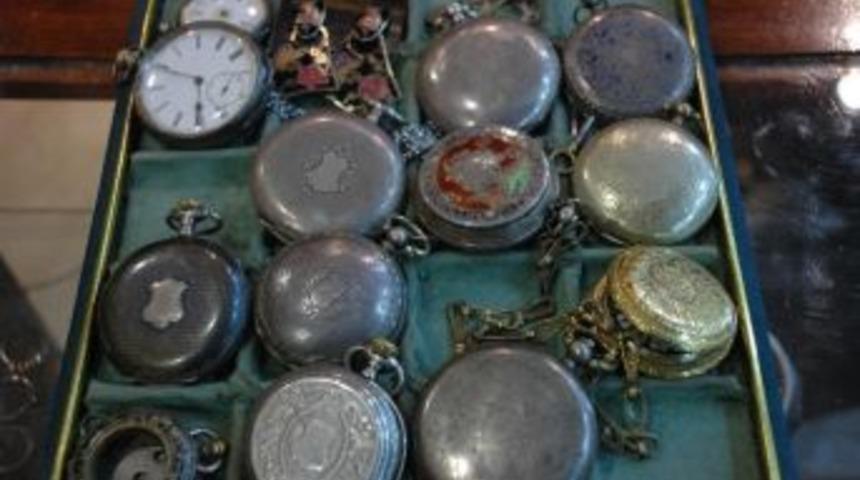 Yılların Antikacısından Gen&ccedil;lere 'koleksiyon Yapın' &Ccedil;ağrısı